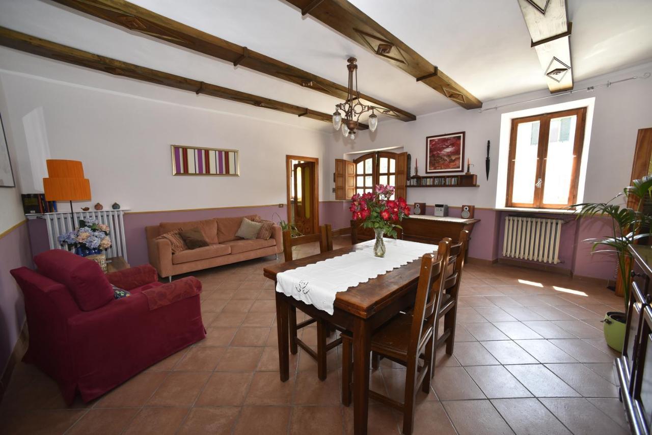 אסטי B&B La Riundela מראה חיצוני תמונה