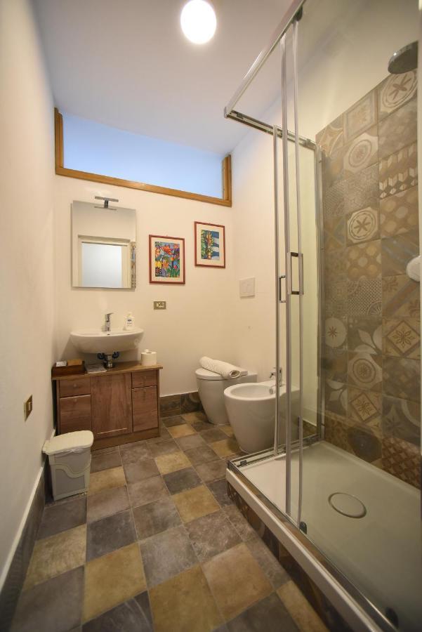אסטי B&B La Riundela מראה חיצוני תמונה